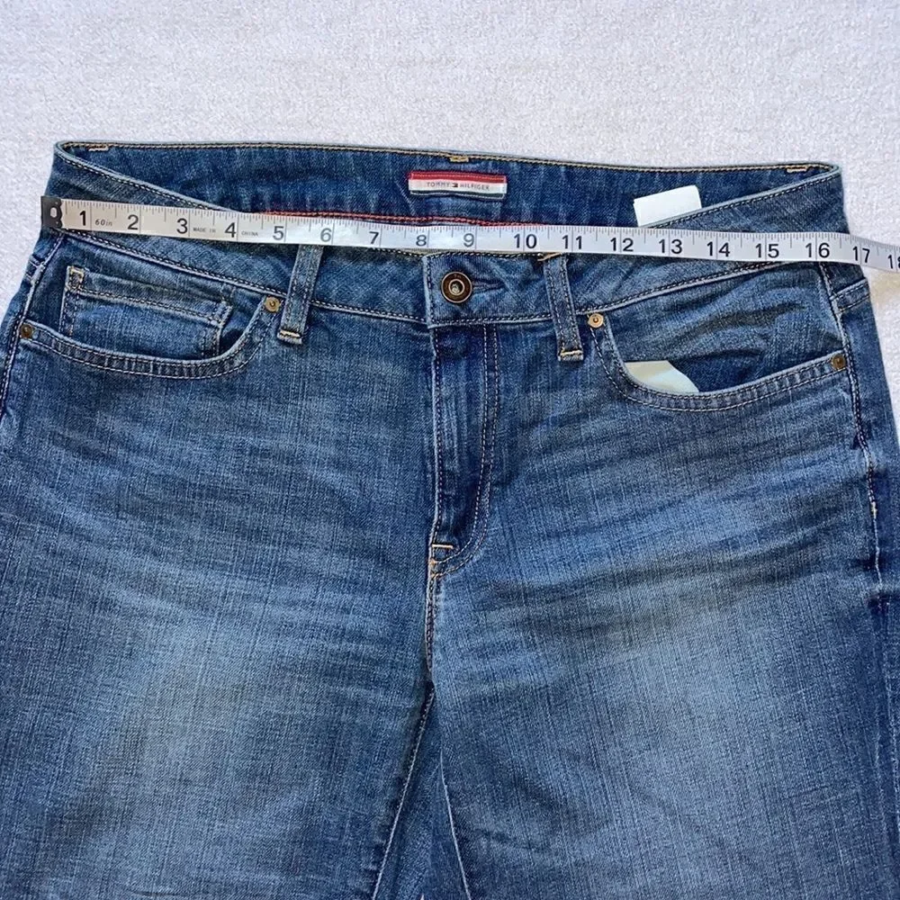 Tommy Hilfiger Rolled Cropped & Rolled Denim Capris (Size: 8)